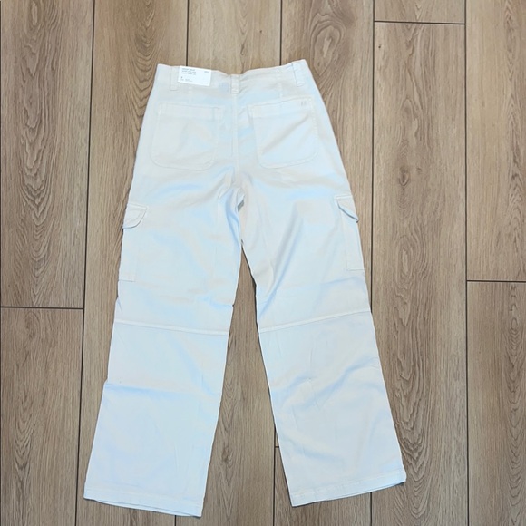 NWT - American Eagle Outfitters Light Beige Cargo Pants - Picture 5 of 12